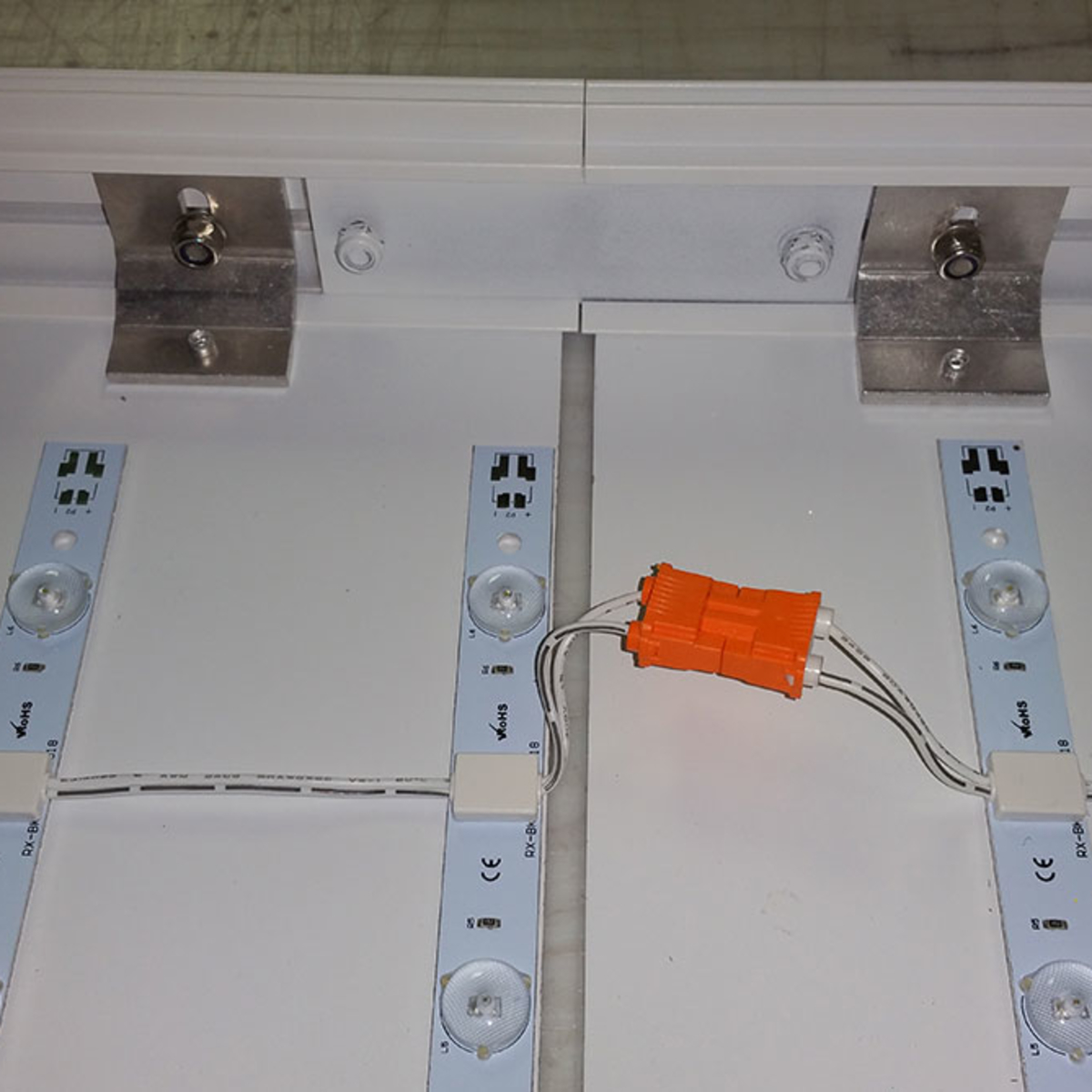 MALE FEMALE IN A FABRIC LED LIGHT BOX