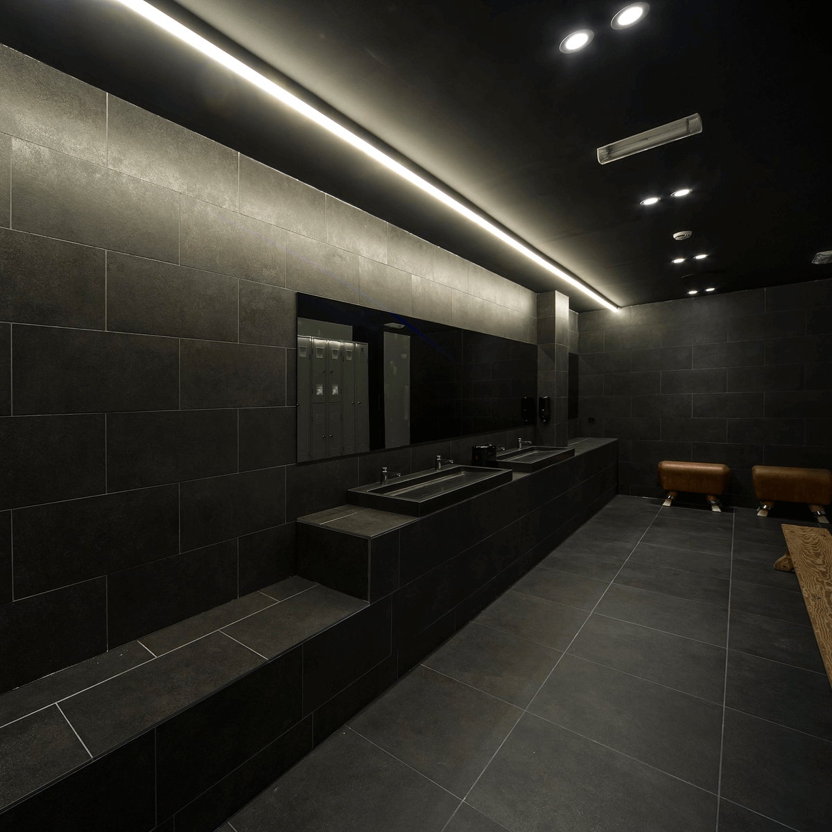 Ninza Linear Surface Mount Light Fixture3