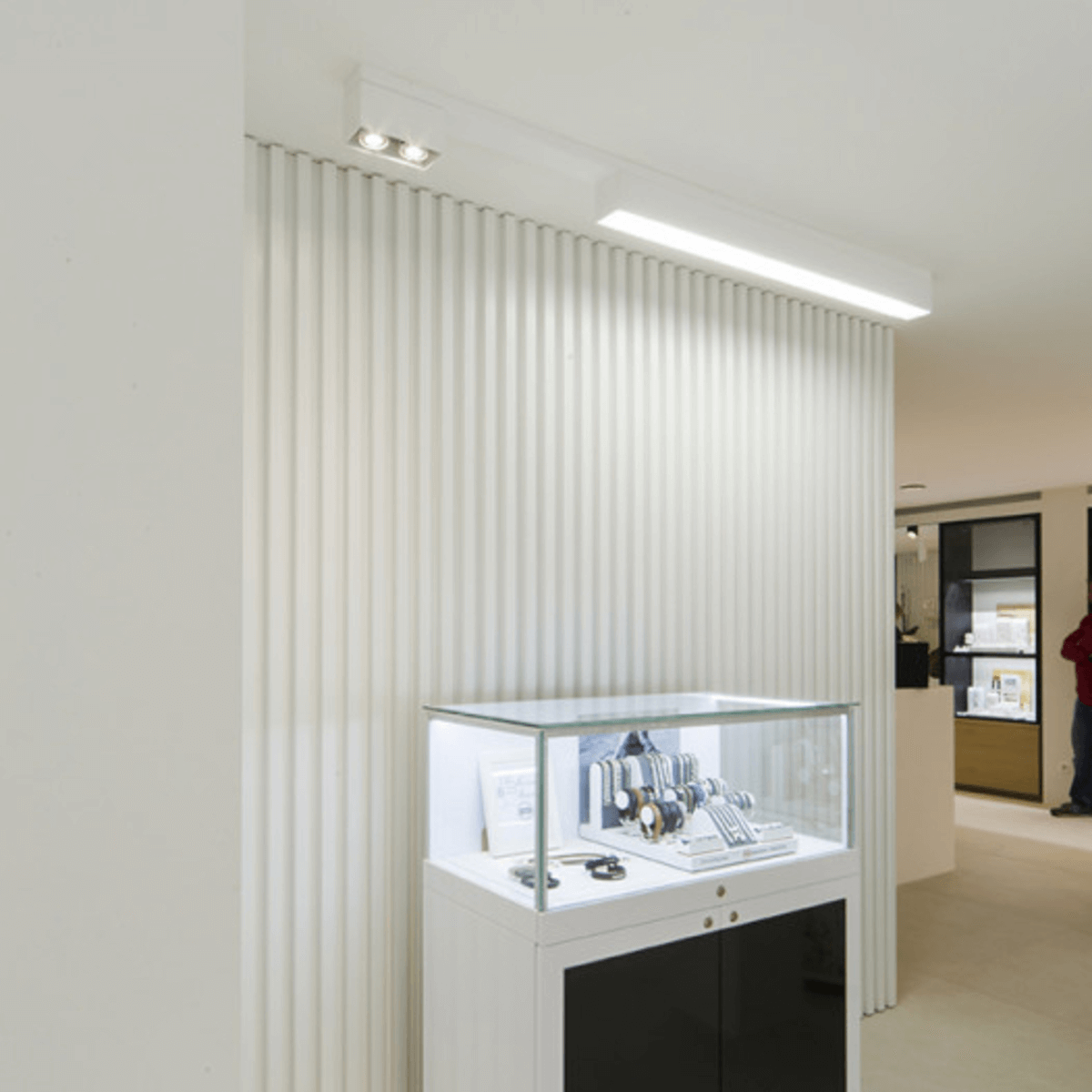 Spaze Linear lighting fixture3