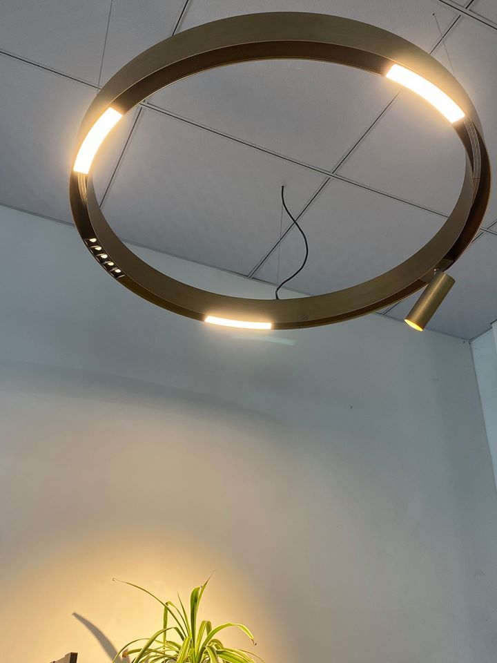 Byiba Circle Magnetic Track